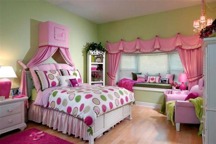 Мебель для спальни должна быть практичной, удобной и красивой